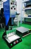 Folding filter core seam ultrasonic welding machine
